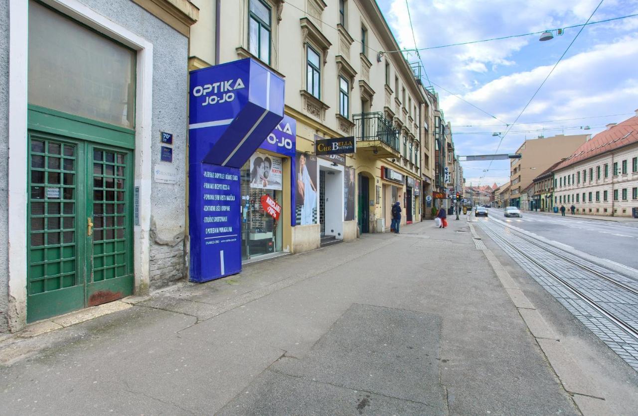 Logo Apartments 5 Min Walk To Main Square Zagreb Exterior foto