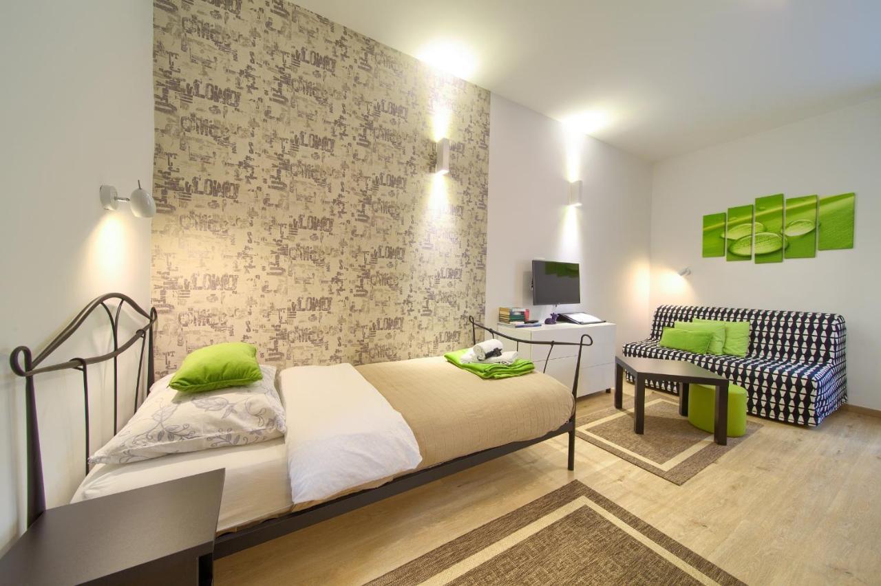 Logo Apartments 5 Min Walk To Main Square Zagreb Exterior foto