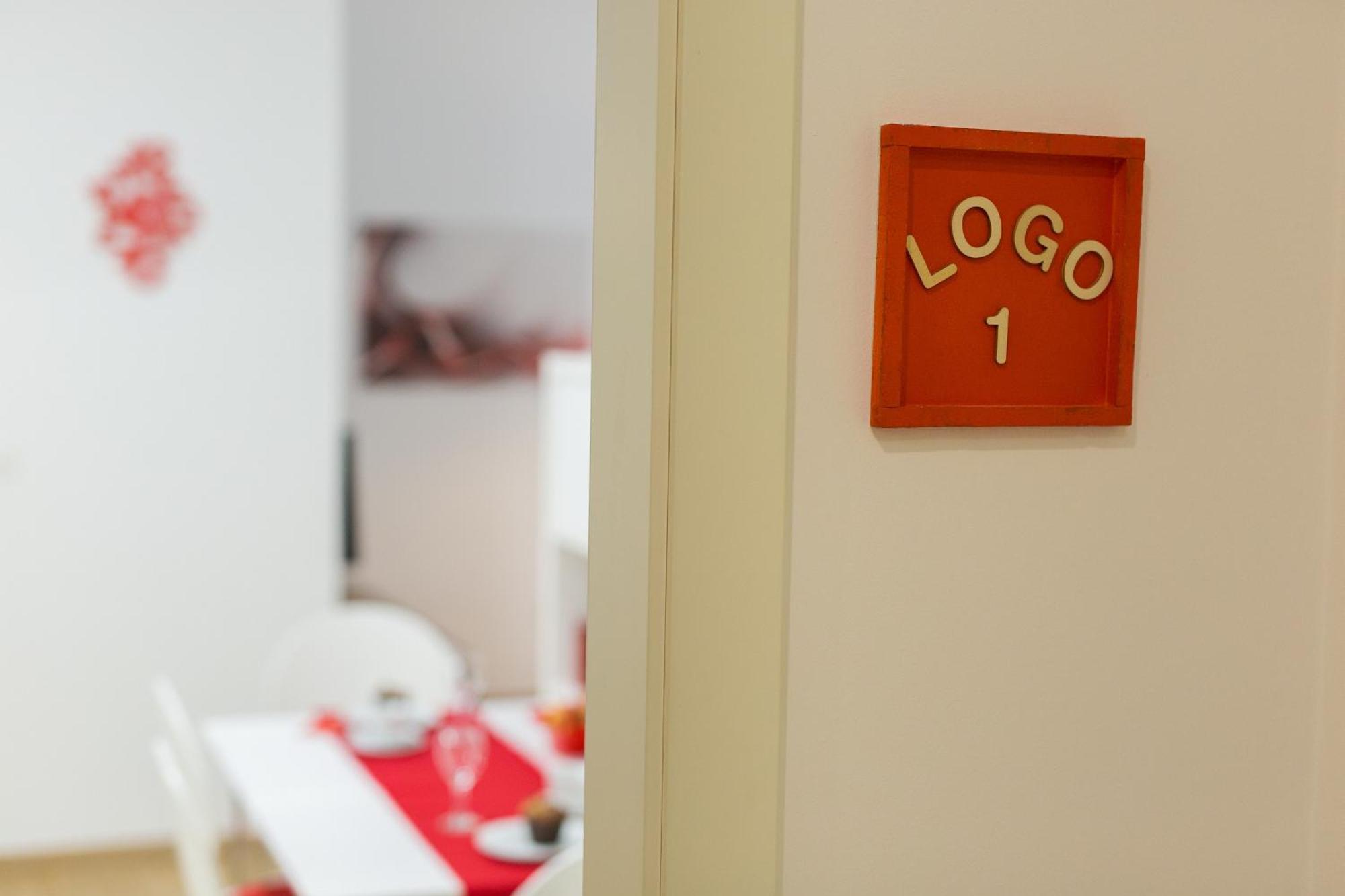 Logo Apartments 5 Min Walk To Main Square Zagreb Quarto foto
